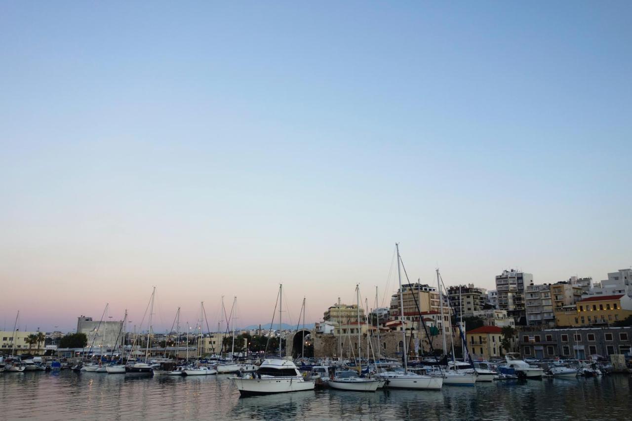 The Blossom Loft - City Center Apartment With Balcony Sea View Heraklion  Bagian luar foto